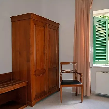 Hotel Maronti 3*