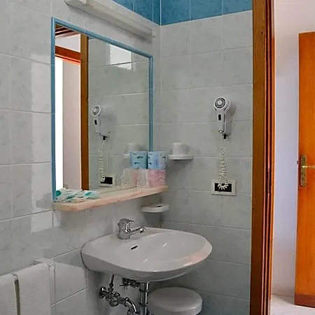 Maronti Szálloda 3*