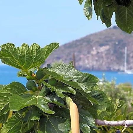 Maronti Barano dʼIschia