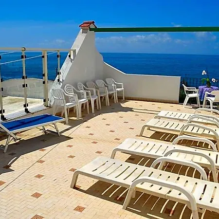 Hotel Maronti 3*