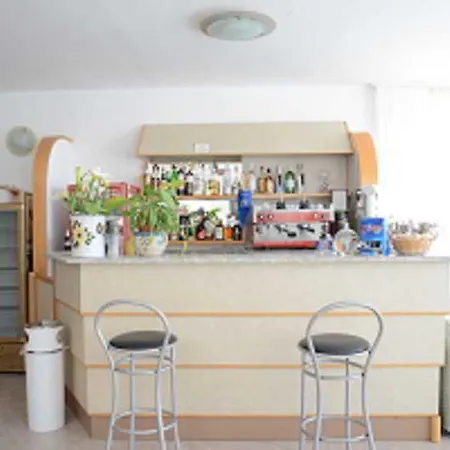 Maronti ホテル バラーノ・ディスキア