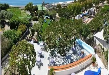 Hotel Maronti 3*