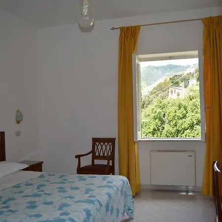 Maronti Hotel