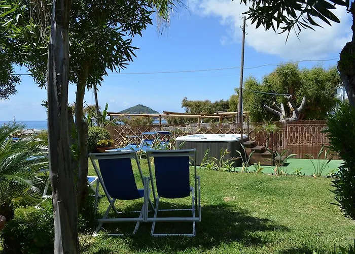 Hotel Maronti Barano dʼIschia