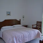 Maronti 3*