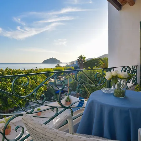 Maronti 호텔 바라노디스키아